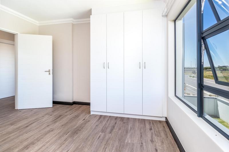 2 Bedroom Property for Sale in Buhrein Western Cape